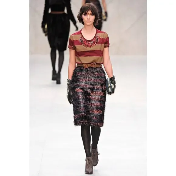 BURBERRY PRORSUM Fall 2012 Size 6 Cherry & Black Polyamide / Silk Stripe Skirt - Picture 2 of 7